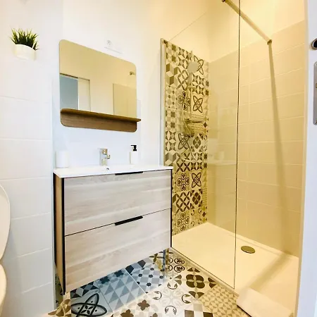 Apartment Genas 3 - - Montchat *